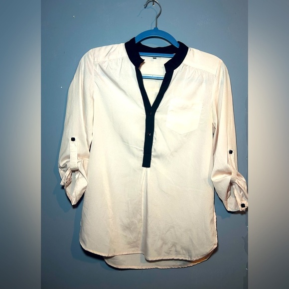Charlotte Russe blouse, beautiful light pink/peach color, size small - Picture 1 of 7